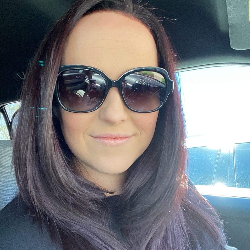 Meet your Posher, Megan